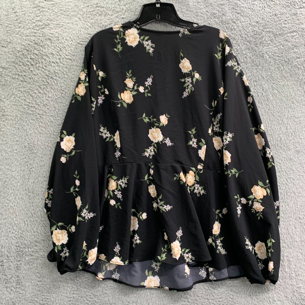 TORRID Blouse Womens Size 4 / 4X Top Floral Black - Picture 2 of 8